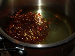 chilli-oil-05