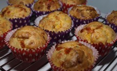 savoury muffins with cheese and pumpkin